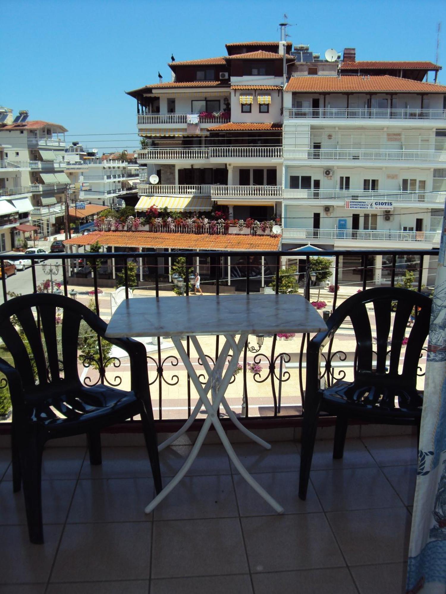 Adonis Apartments Paralia Katerinis Exterior photo