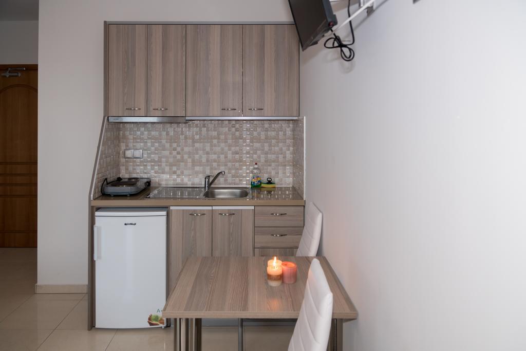 Adonis Apartments Paralia Katerinis Exterior photo